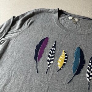 Bass Crewneck Sweater Gray Knit Feathers Graphic Women's XXL Grannycore Teacher